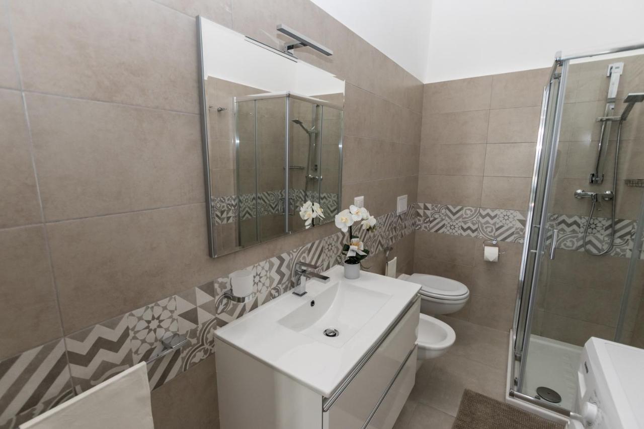 Drooms. Felline Exterior photo